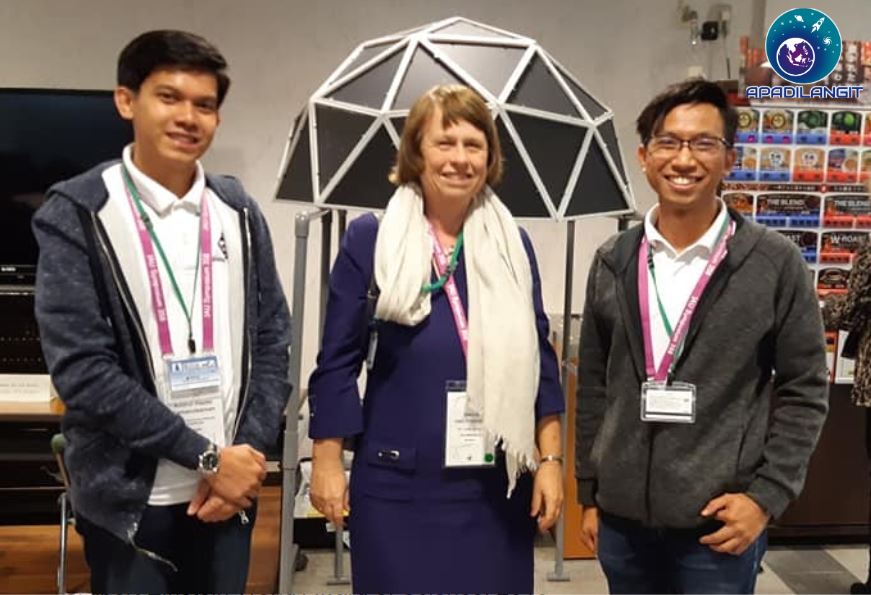 project members of impact dome with IAU President